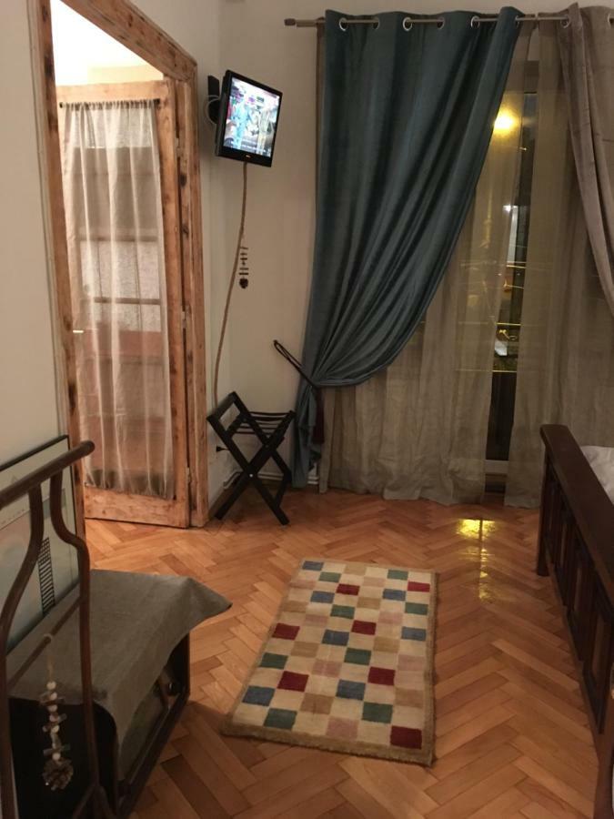 Vintage Apartment Букурещ Екстериор снимка